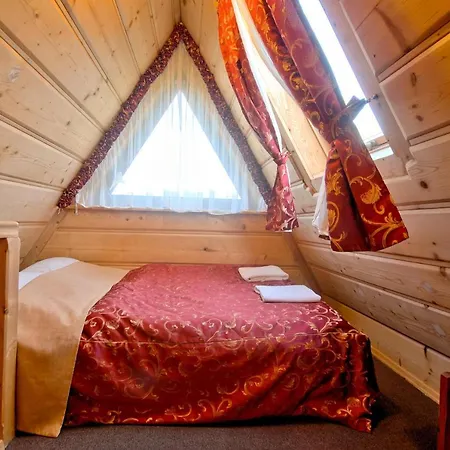 Willa Sloneczna - Pokoje I Apartamenty - 10 Minut Do Term Na Piechote Bukowina Tatrzanska Exterior photo