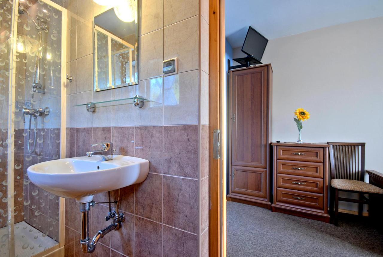 Sloneczna - I - 10 Minut Do Term Na Piechote Homestay *